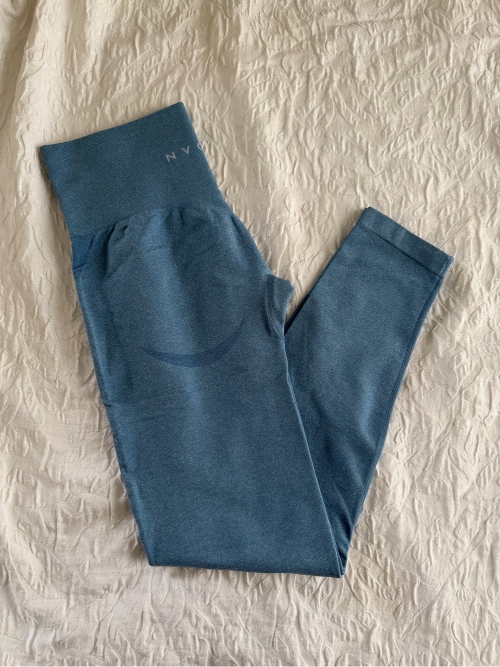 NVGTN Contour Leggings